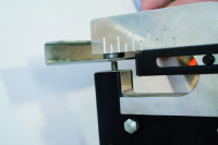 EDMA Hole Punch